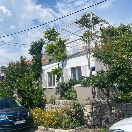 Domuskova Apartment Podstrana Bagian luar foto