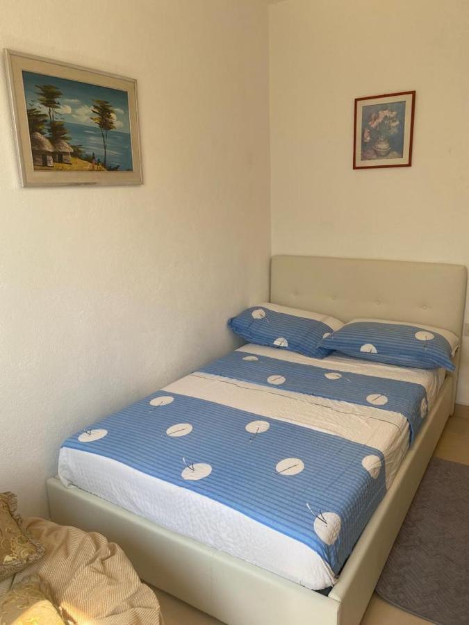 Domuskova Apartment Podstrana Bagian luar foto