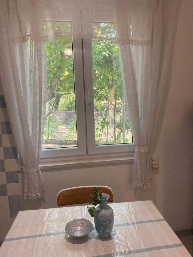 Domuskova Apartment Podstrana Bagian luar foto