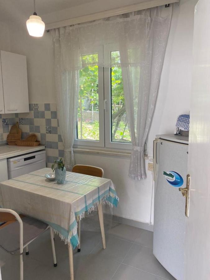 Domuskova Apartment Podstrana Bagian luar foto